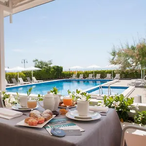https://imperial-palace-lido-di-jesolo.hotelinveneto.com