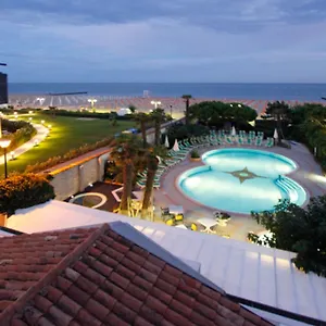 https://park-hotel-cellini.hotelinveneto.com