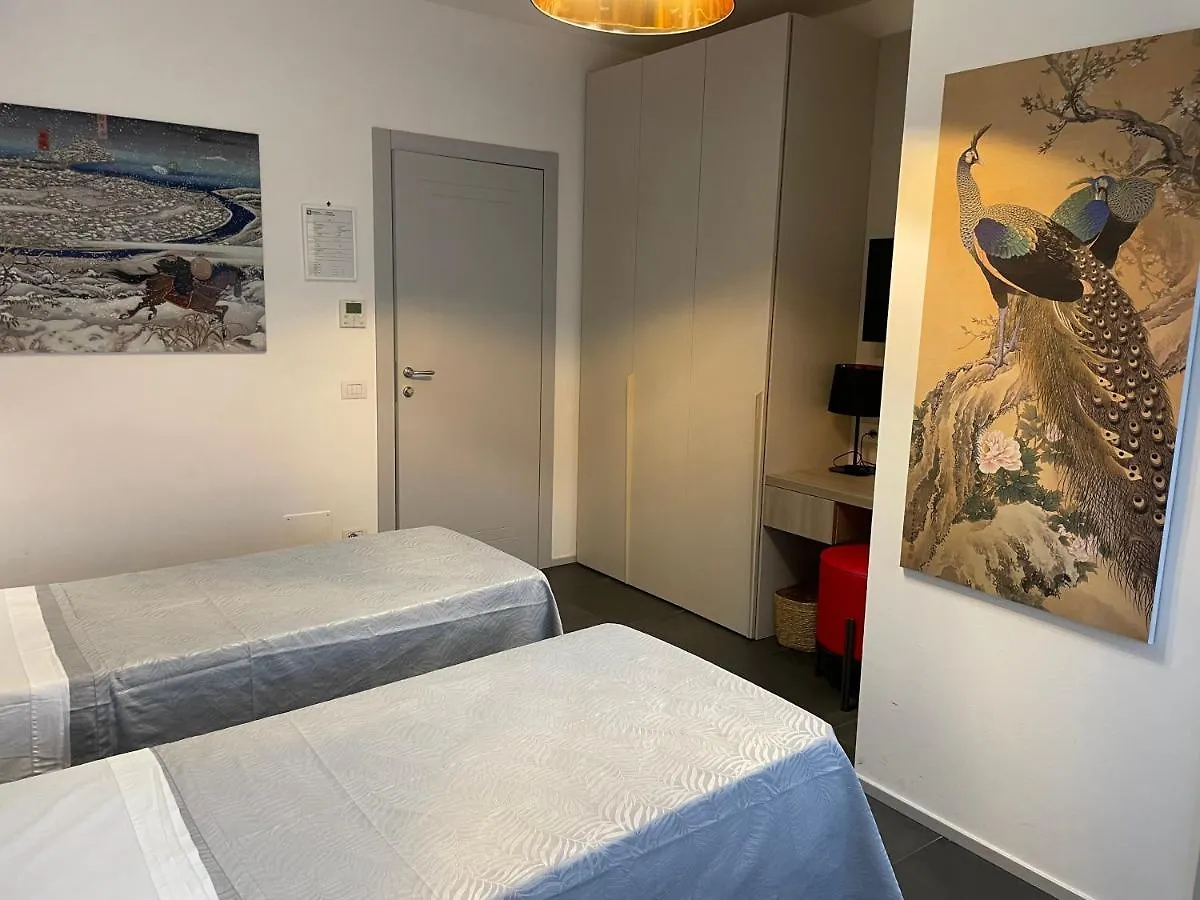 Enjoy Duomo - Flavio Baracchini 9 - Rooms Milan Guest house
